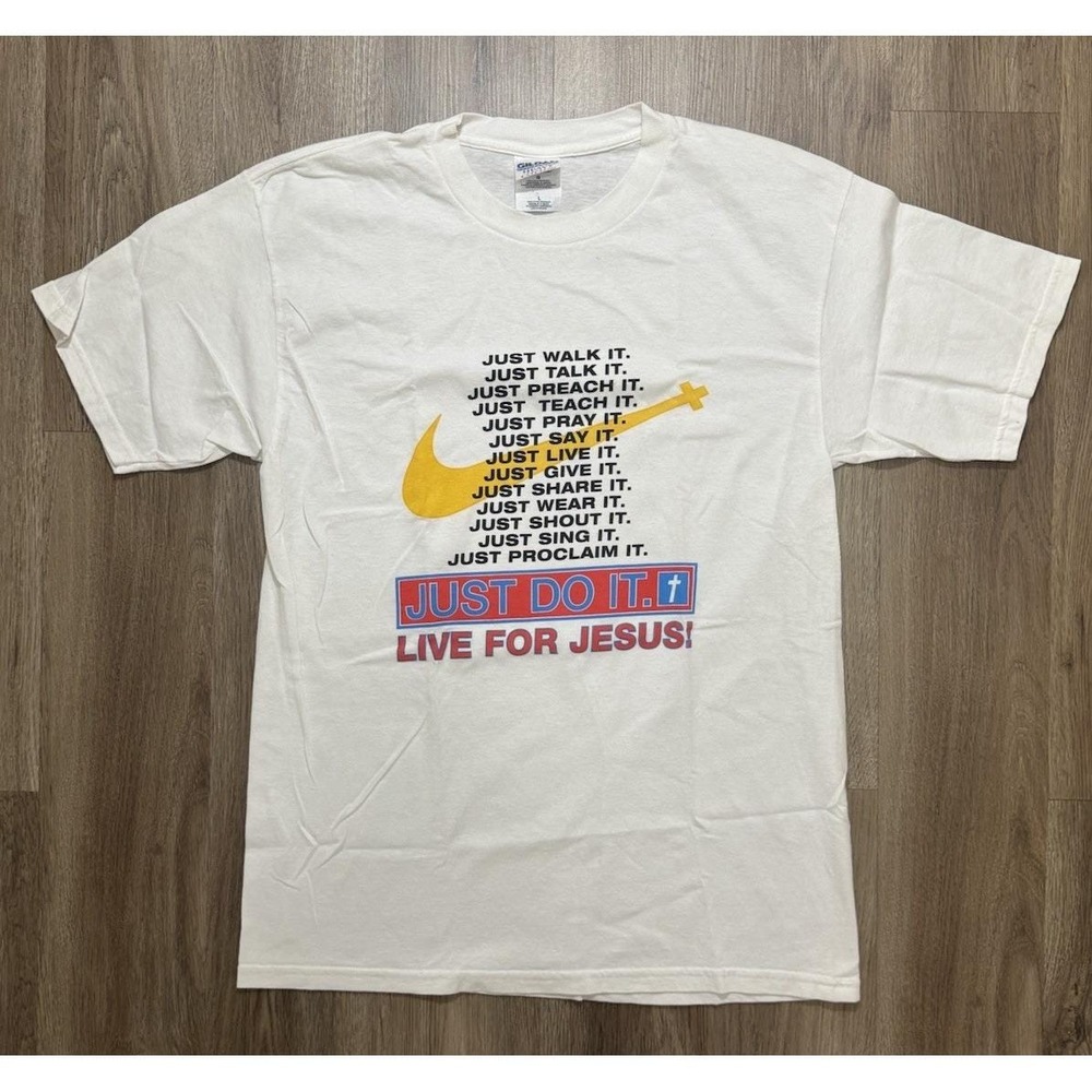Vintage Y2K Nike Jesus‎ T Shirt Just Do It Live for Jesus Size L